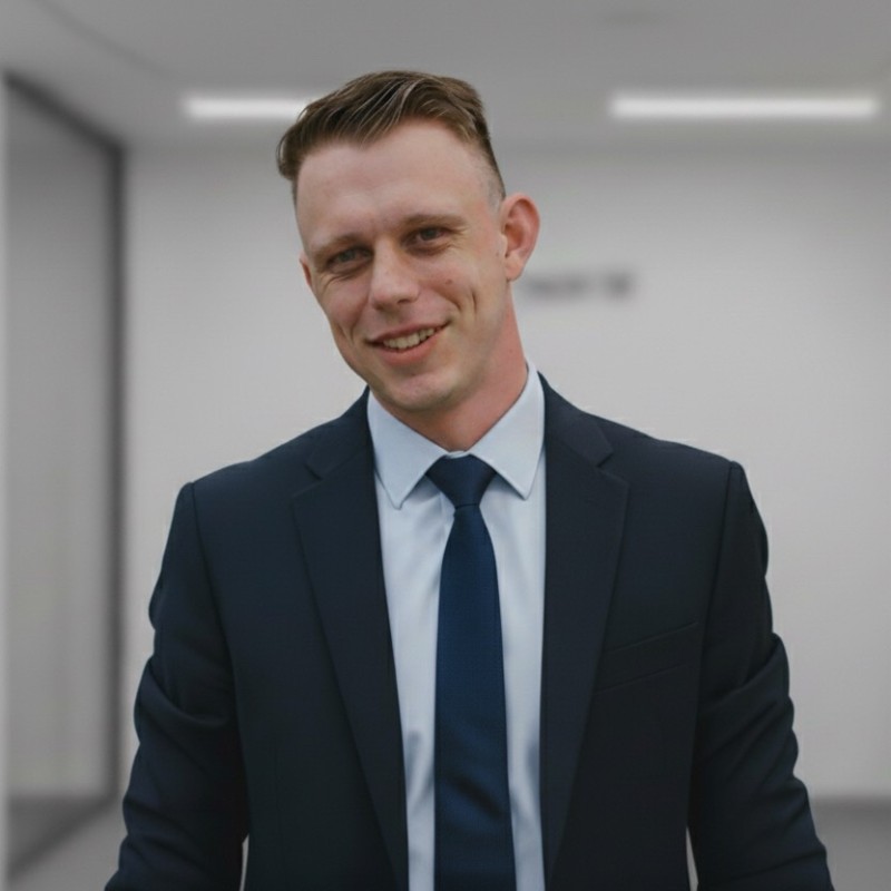 Dylan, founder of Rhodai